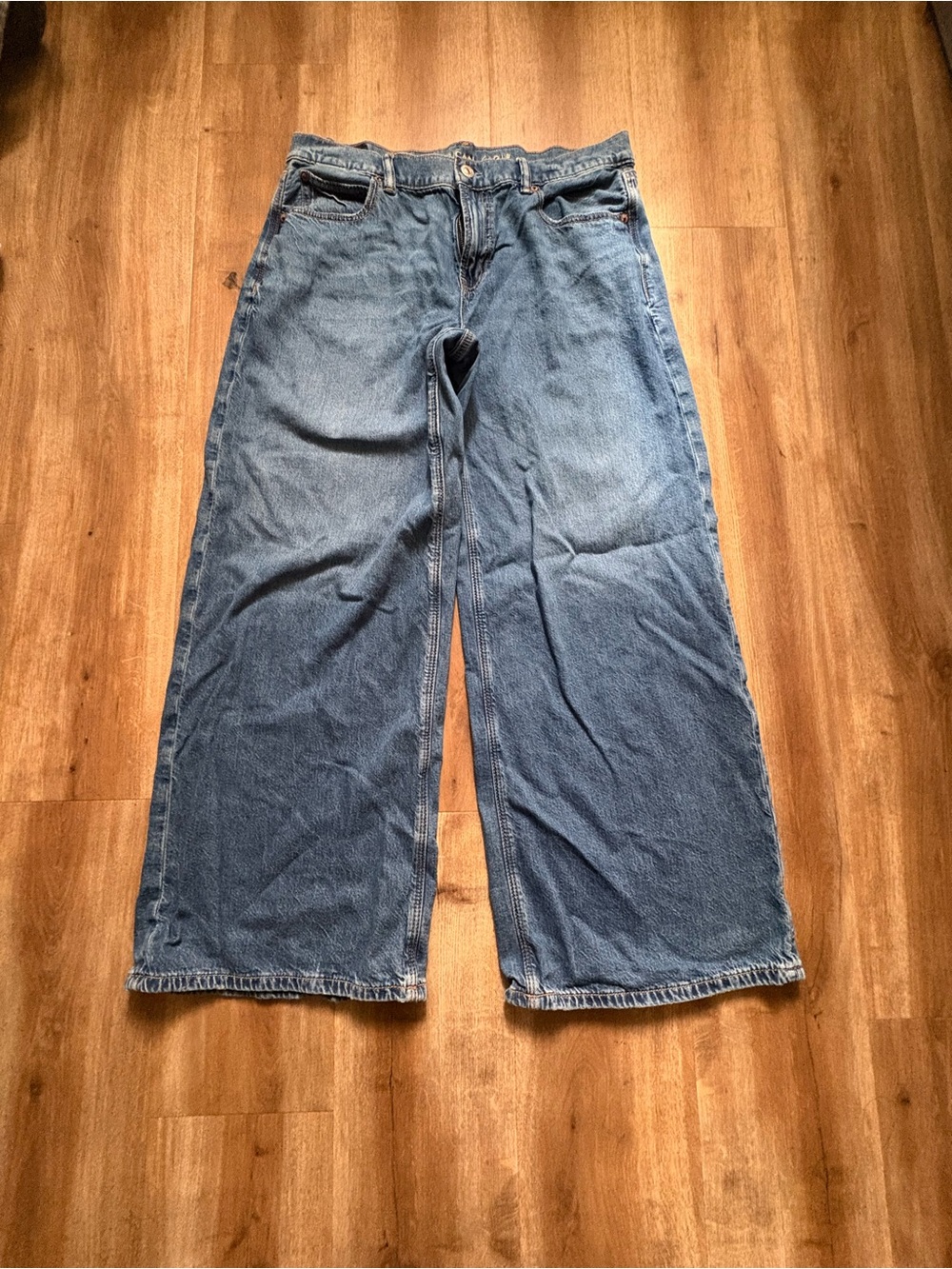American Eagle Outfitters Light Blue Wide-Leg Jeans